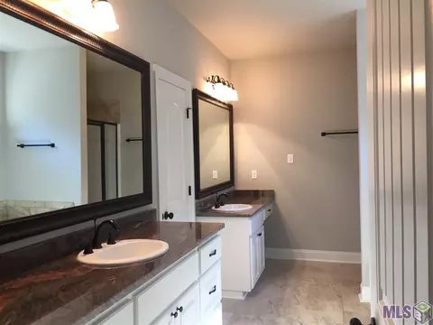30963 Ridgeway Dr, Walker, LA 70785 photo 8