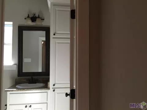 30963 Ridgeway Dr, Walker, LA 70785 photo 7