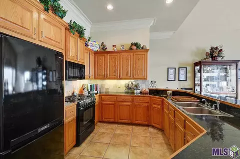 30480 Trace Ln, Walker, LA 70785 photo 5