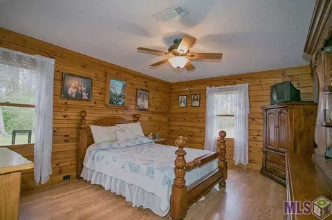 13261 Depen St, Gonzales, LA 70737 photo 9
