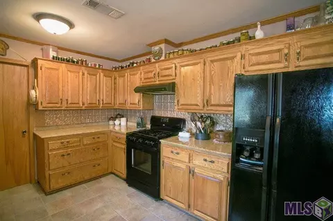 13261 Depen St, Gonzales, LA 70737 photo 7