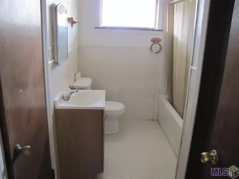 5730 Bentley Dr, Baker, LA 70714 photo 8