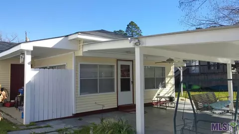 22316 Chinquapin Ave, Maurepas, LA 70449 photo 3