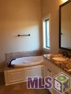 16013 Greenstone Ave, Central, LA 70770 photo 24