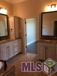 16013 Greenstone Ave, Central, LA 70770 photo 27