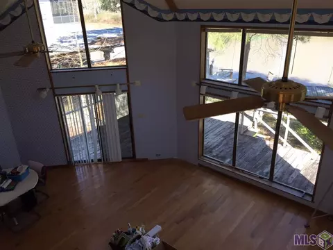 32695 Cypress Dr, Springfield, LA 70462 photo 9