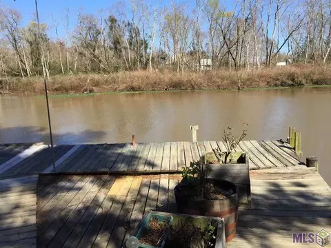 32695 Cypress Dr, Springfield, LA 70462 photo 6