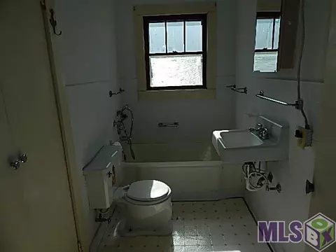 10062 La Hwy 44, Convent, LA 70723 photo 5