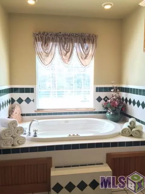 7680 Comite Dr, Baker, LA 70714 photo 11