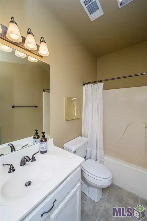 27697 Tall Oaks Dr, Walker, LA 70785 photo 22