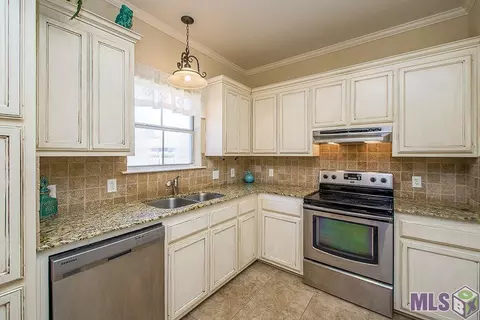 27697 Tall Oaks Dr, Walker, LA 70785 photo 16