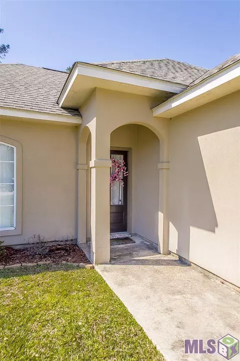27697 Tall Oaks Dr, Walker, LA 70785 photo 4