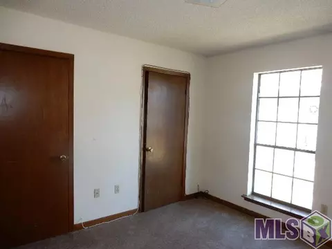 2641 Manchester Dr, Baker, LA 70714 photo 2