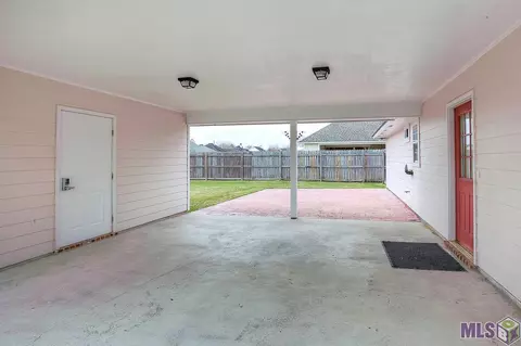 13570 Meadow Xing, Walker, LA 70785 photo 13