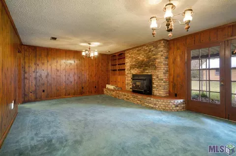 12977 Hodges Ln, Walker, LA 70785 photo 5