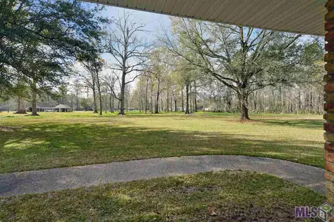 12977 Hodges Ln, Walker, LA 70785 photo 3