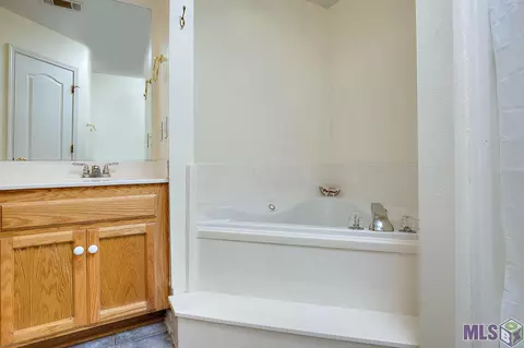 13321 Savannah Dr, Walker, LA 70785 photo 17