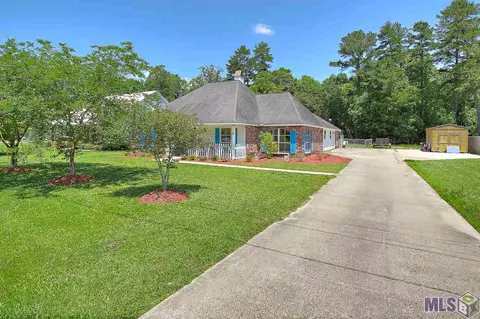 13321 Savannah Dr, Walker, LA 70785 photo 1