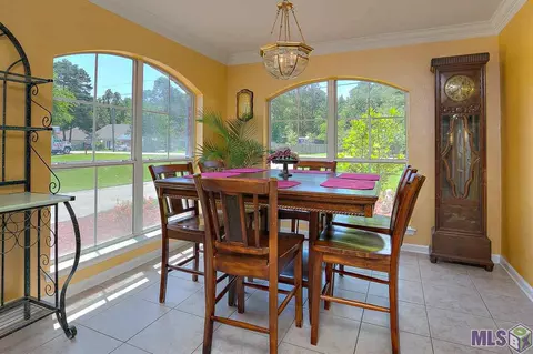 13321 Savannah Dr, Walker, LA 70785 photo 3