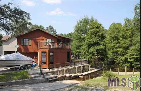 20534 Faust Cir, Springfield, LA 70462 photo 11