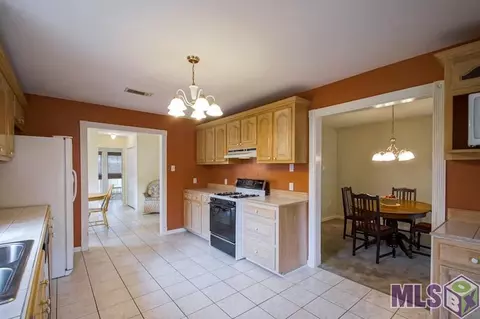 14527 E Beaver Dr, Pride, LA 70770 photo 10