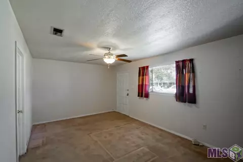 3986 Robert St, Zachary, LA 70791 photo 5