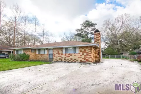 3986 Robert St, Zachary, LA 70791 photo 2