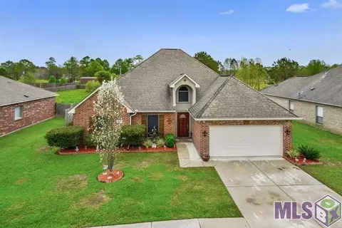 34044 Spring Lake Dr, Walker, LA 70785 photo 2