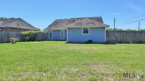 13721 Ball Park Rd, Walker, LA 70785 photo 10