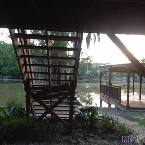 14741 Paradise Rd, Maurepas, LA 70449 photo 5