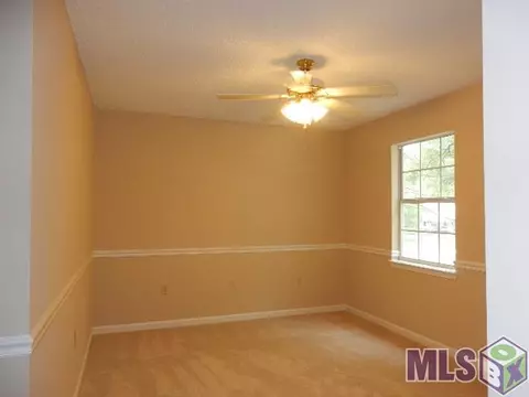 14943 E Beaver Dr, Pride, LA 70770 photo 6