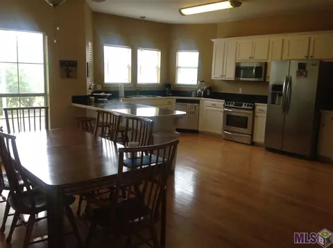 34027 Spring Lake Dr, Walker, LA 70785 photo 8