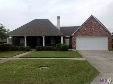 34027 Spring Lake Dr, Walker, LA 70785 photo 1