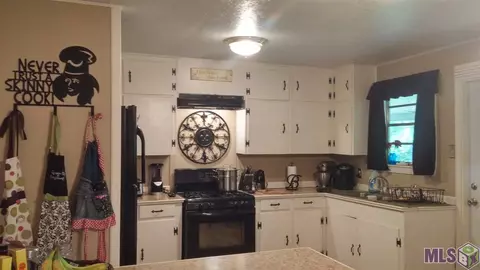 35930 N Walker Rd, Walker, LA 70785 photo 7