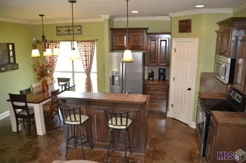 15093 Coldwater Dr, Walker, LA 70785 photo 8