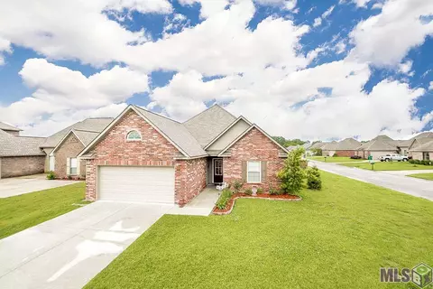 31006 Lake Spring Dr, Walker, LA 70785 photo 2