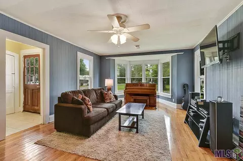 131 W 25th St, Covington, LA 70433 photo 4