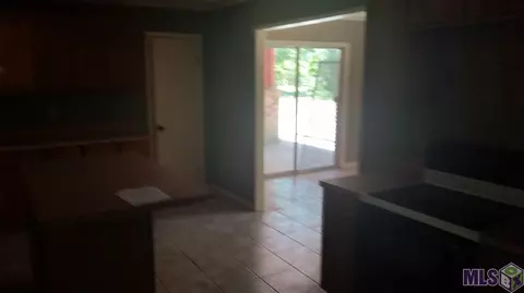 31135 Pace Ln, Walker, LA 70785 photo 7