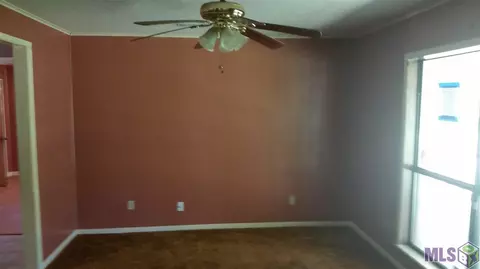 31135 Pace Ln, Walker, LA 70785 photo 6