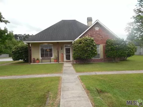 32888 Fox Run Dr, Walker, LA 70785 photo 1