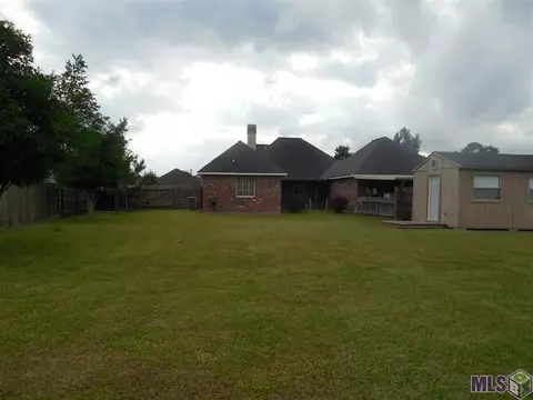 32888 Fox Run Dr, Walker, LA 70785 photo 9
