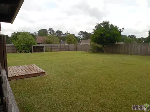 32888 Fox Run Dr, Walker, LA 70785 photo 11