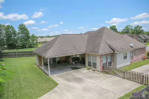 32743 Maci Dr, Walker, LA 70785 photo 3