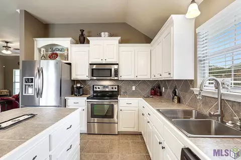15042 Cross Gate Dr, Walker, LA 70785 photo 7