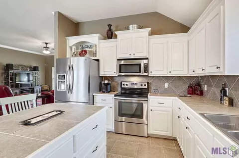 15042 Cross Gate Dr, Walker, LA 70785 photo 8