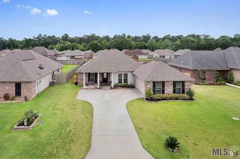 15042 Cross Gate Dr, Walker, LA 70785 photo 2