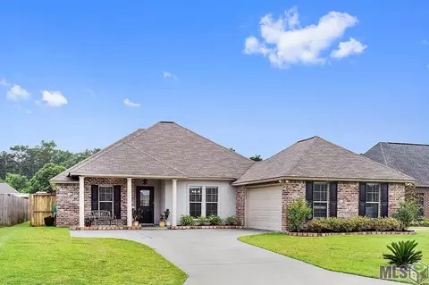 15042 Cross Gate Dr, Walker, LA 70785 photo 1