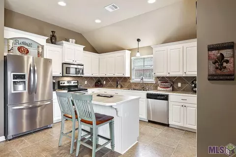 15042 Cross Gate Dr, Walker, LA 70785 photo 6