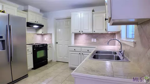 12248 Creekside Ave, Walker, LA 70785 photo 3