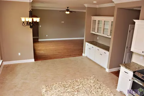 27750 Lakeview Dr, Walker, LA 70785 photo 38